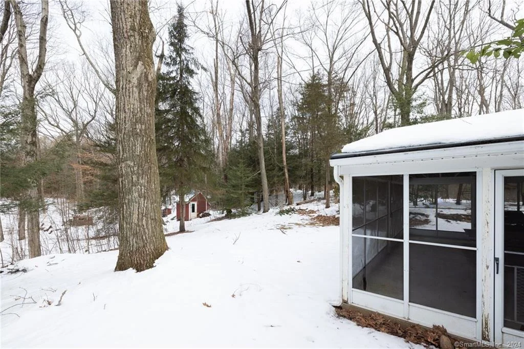 Photo of 2620 Downes Road
