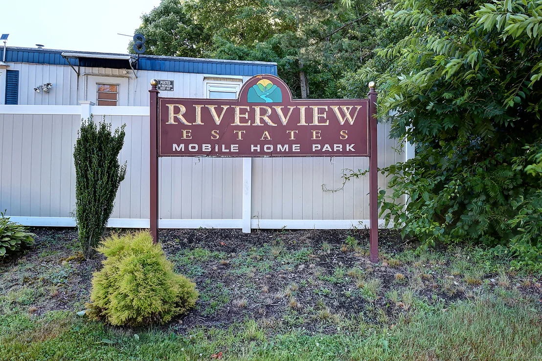 Photo of 24 Thunderbird Drive