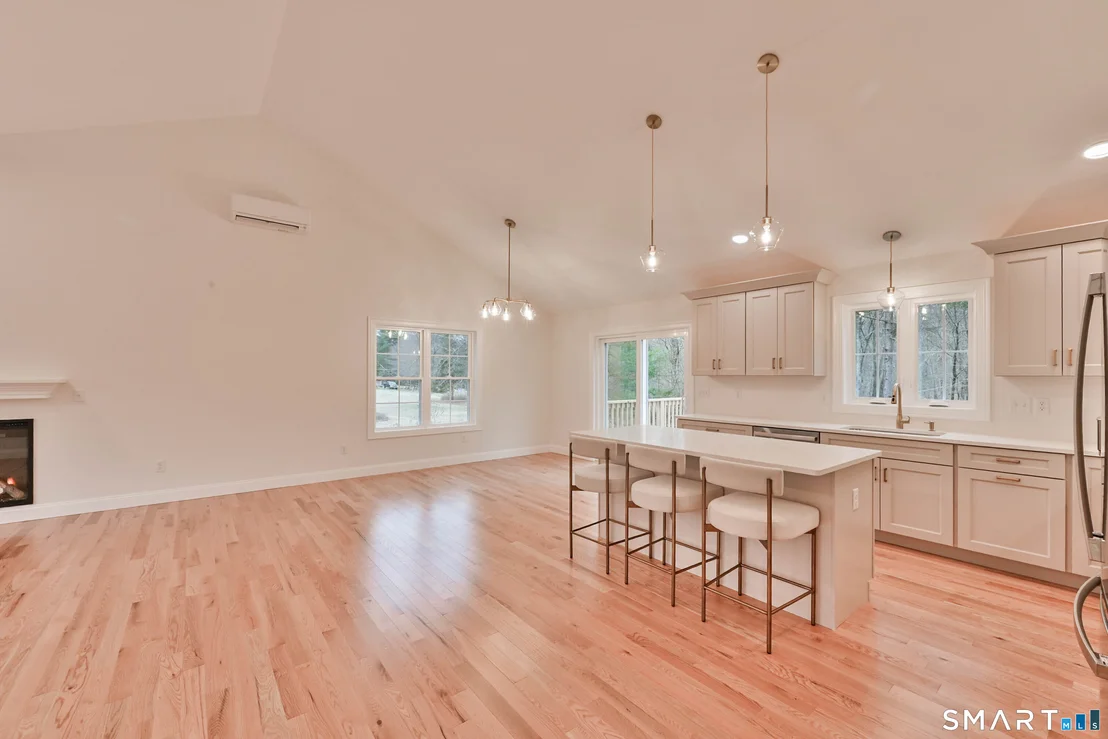 Photo of 187 Thompson Road