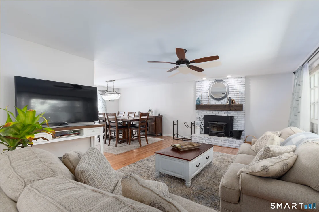 Photo of 77 Pleasant Drive