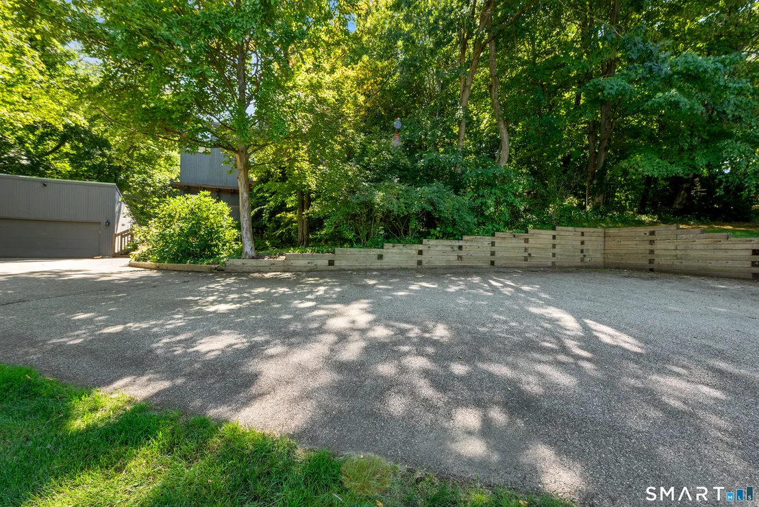 Photo of 48 Russett Drive