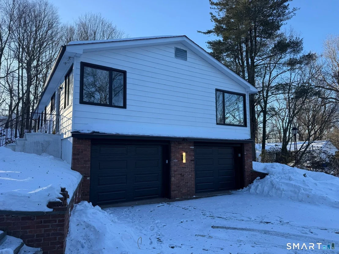 Photo of 46 Bracewood Road