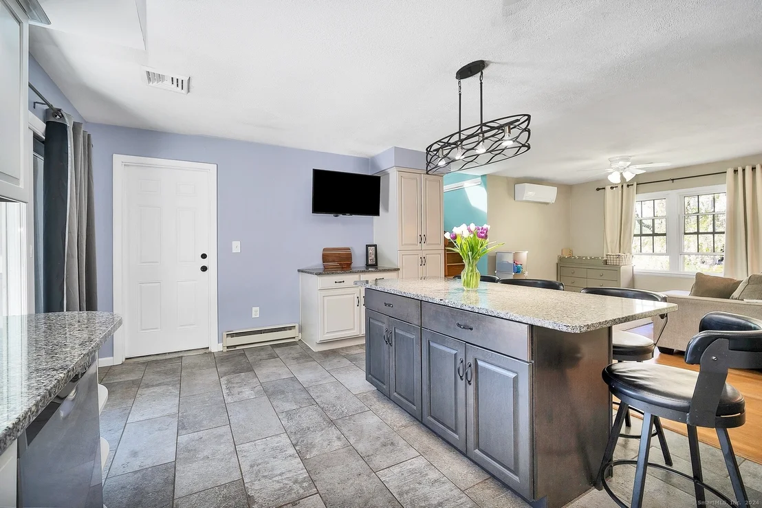 Photo of 7 Hickory Lane