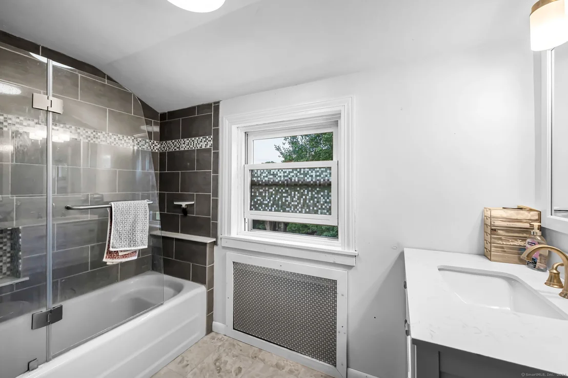 Photo of 1 Spier Avenue