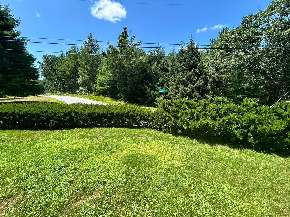Photo of 2 Collins Road
