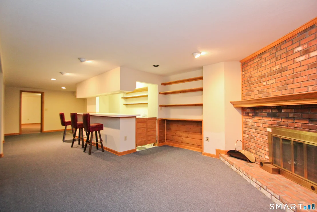 Photo of 310 Thompsonville Road