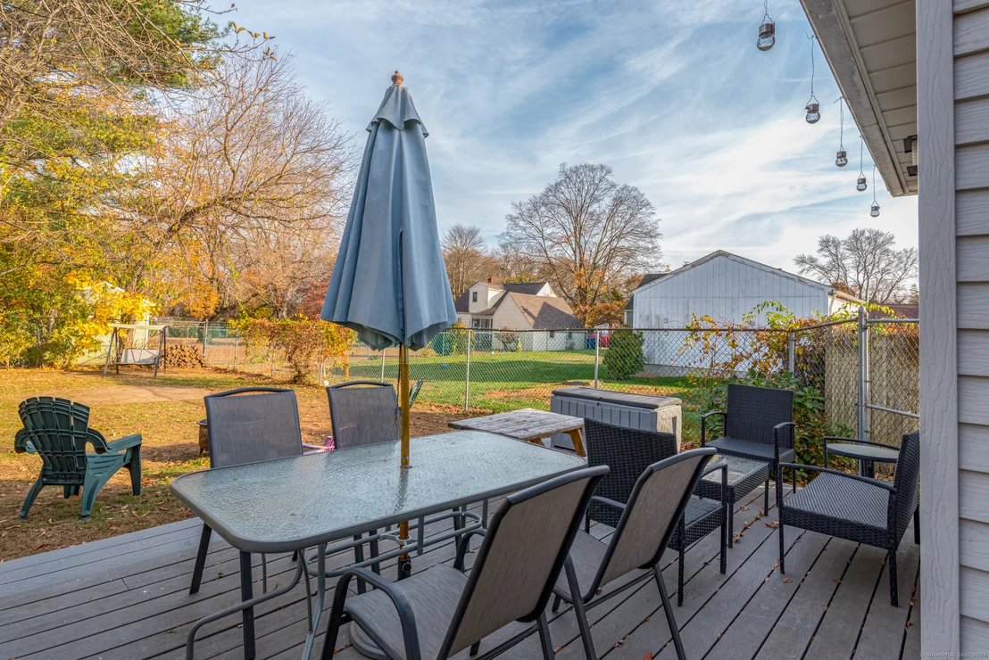 Photo of 7 Ridgefield Road