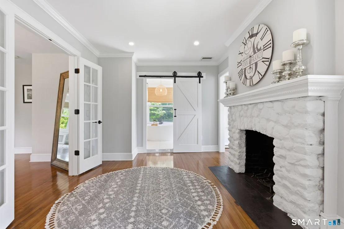 Photo of 207 Redding Road