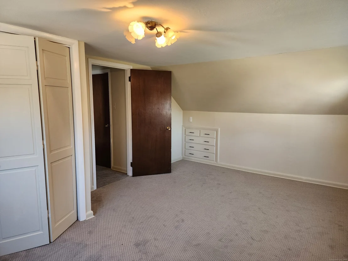 Photo of 153 Bear Rock Road