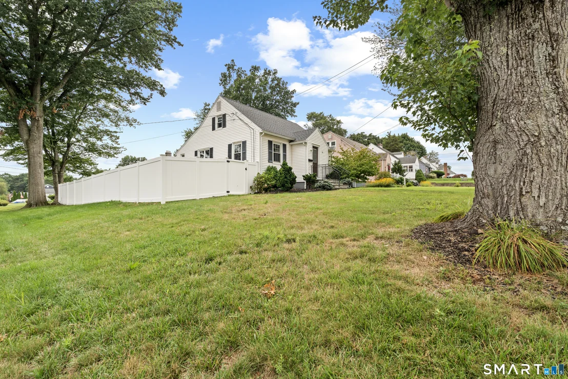 Photo of 97 Stoddard Avenue