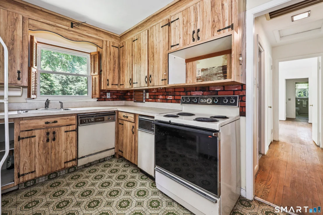 Photo of 339 Spring Hill Road