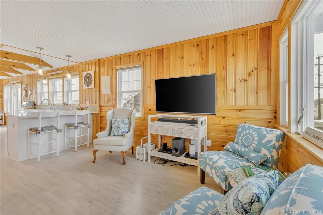 Photo of 8 Tarpon Avenue