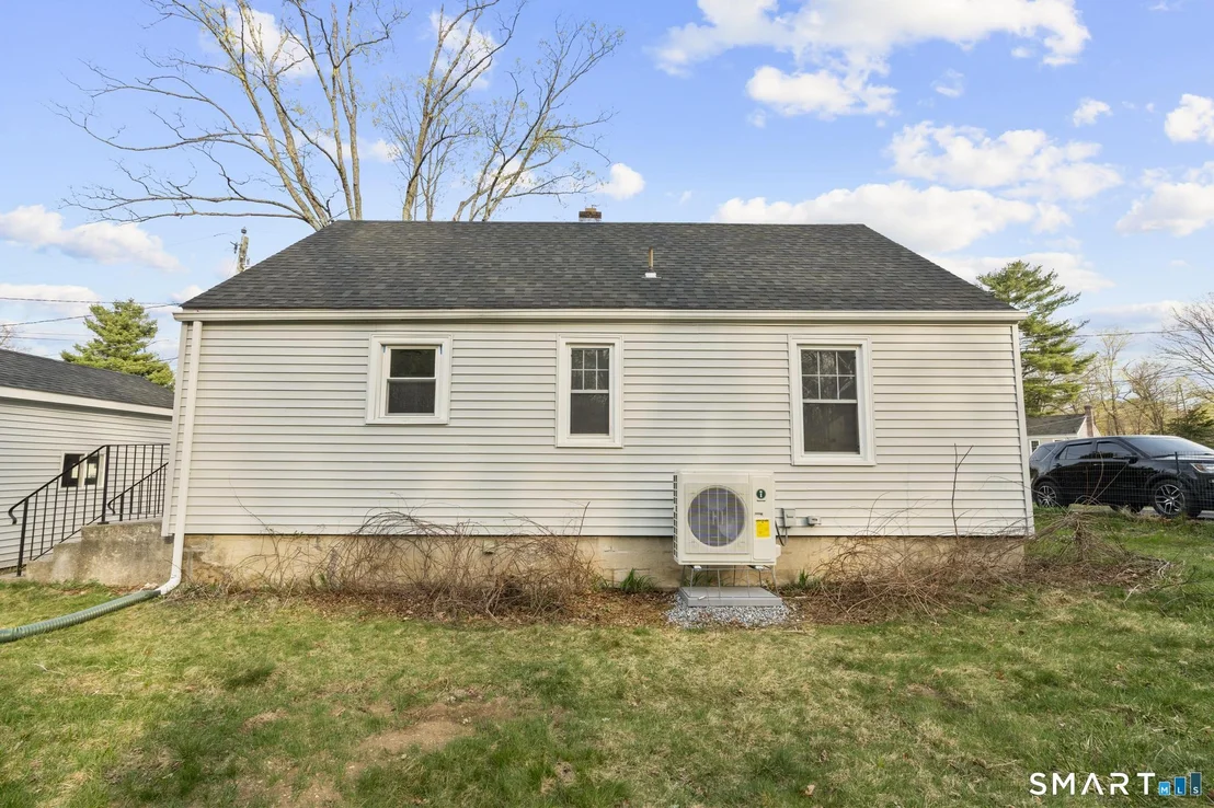 Photo of 21 Russ Road