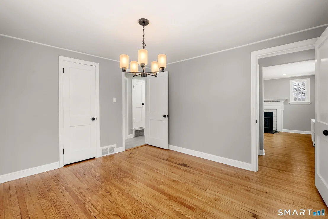 Photo of 8 Hendee Road