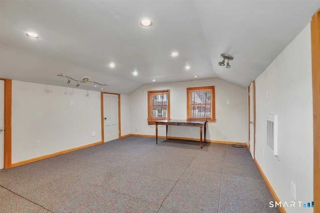 Photo of 349 Nott Street