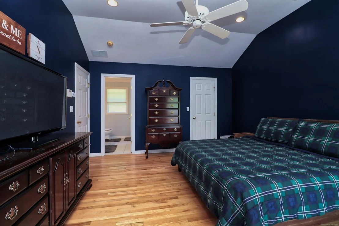 Photo of 45 Terese Road