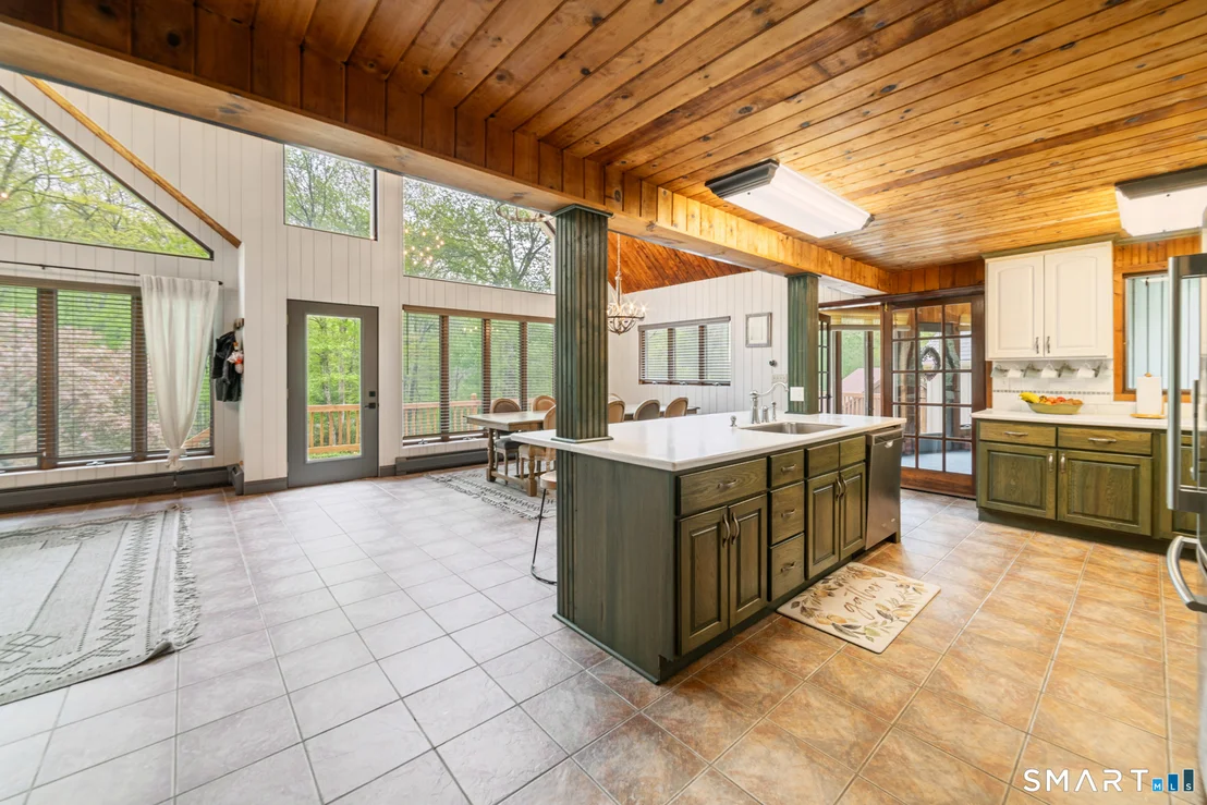 Photo of 72 Wildcat Hill Road