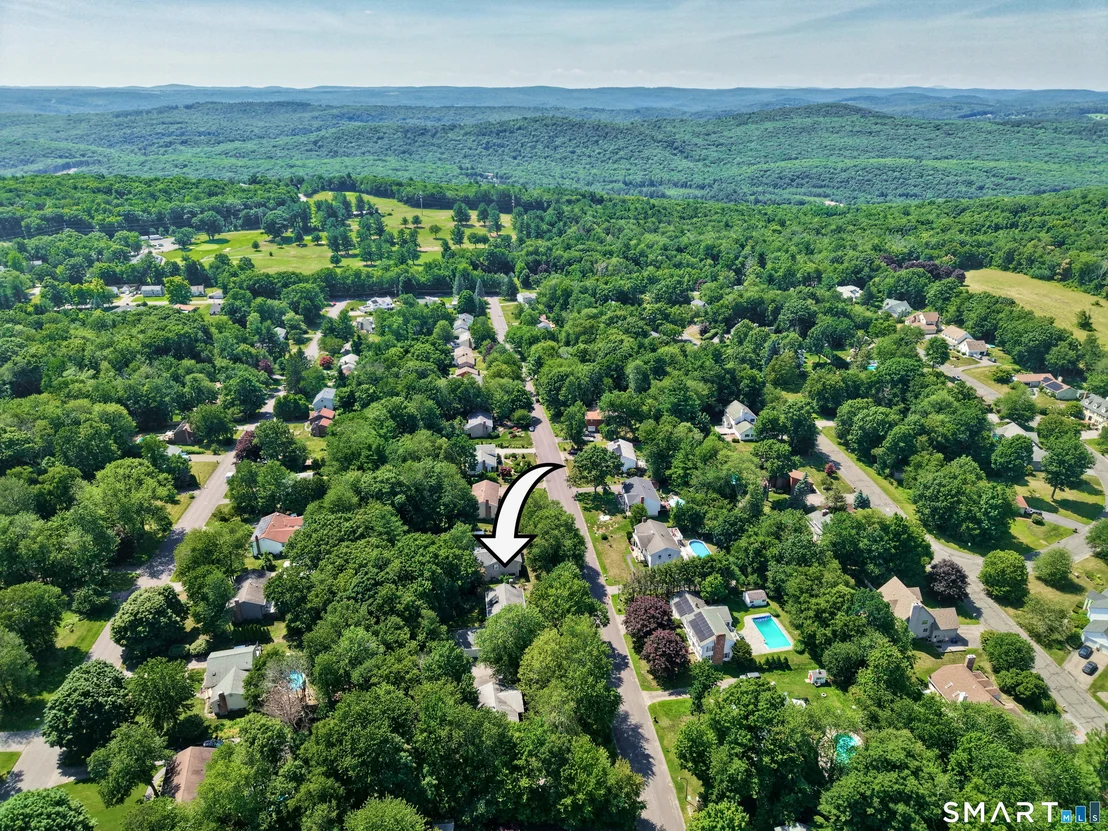 Photo of 172 Wedgewood Drive