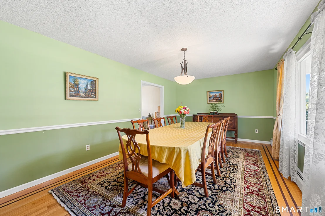 Photo of 20 Somerset Drive