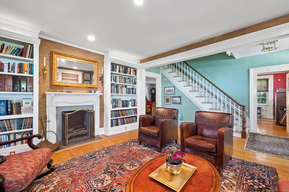 Photo of 362 Thompson Hill Road