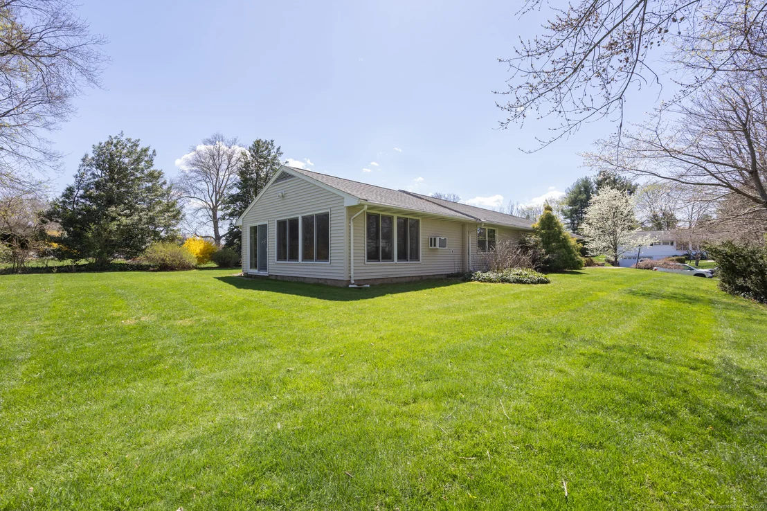 Photo of 466 Juniper Lane