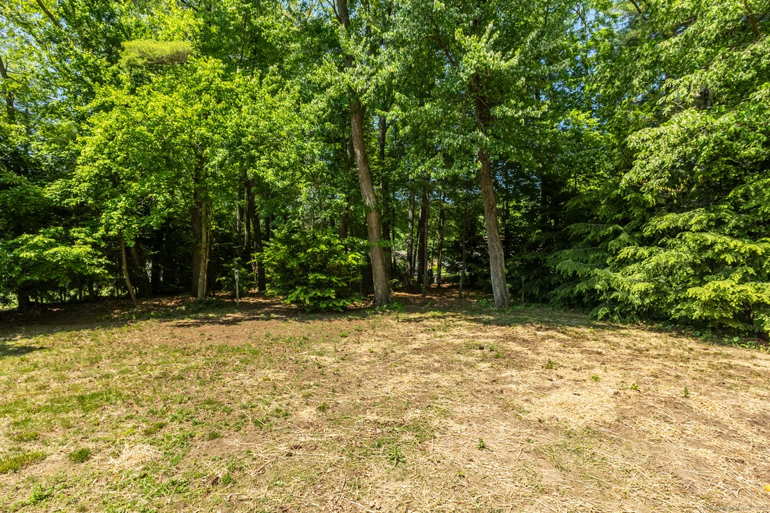 Photo of 13 Hemlock Drive