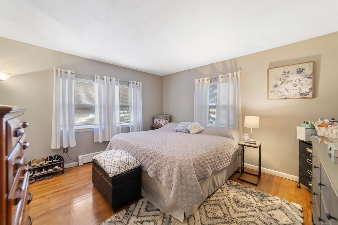 Photo of 25 Longmeadow Drive