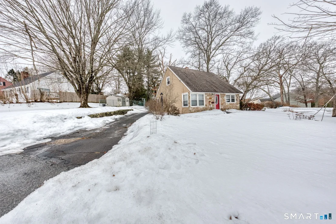 Photo of 69 Lynwood Drive