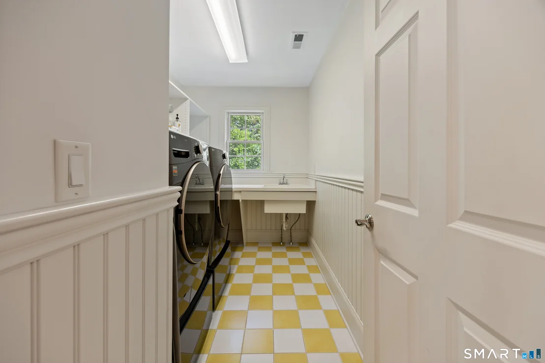 Photo of 67 Curtiss Lane