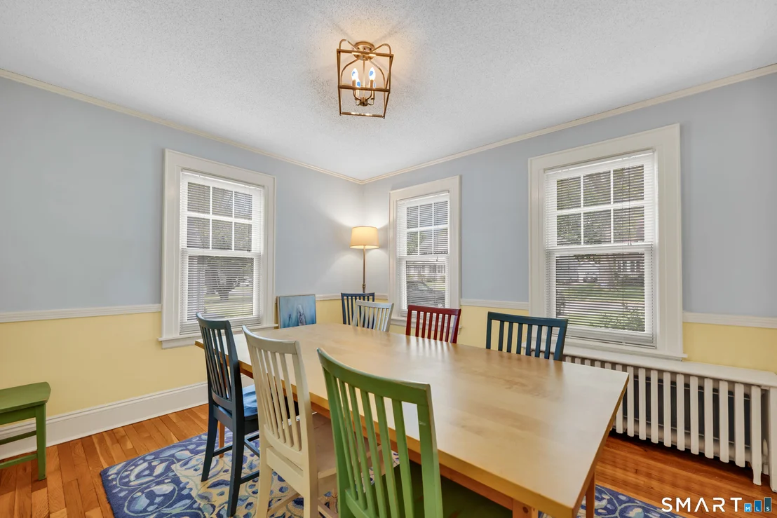 Photo of 44 Beverly Road