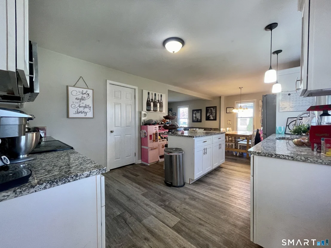 Photo of 16 Brainard Road