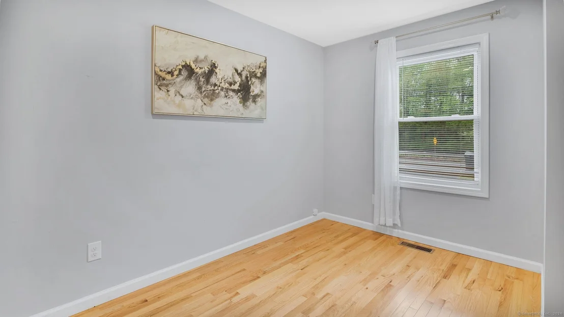 Photo of 136 Windsorville Road