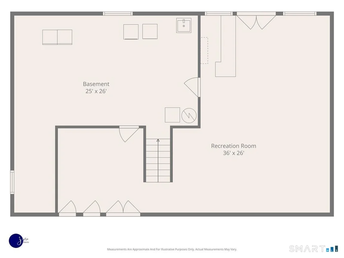 Photo of 366 Hackmatack Street