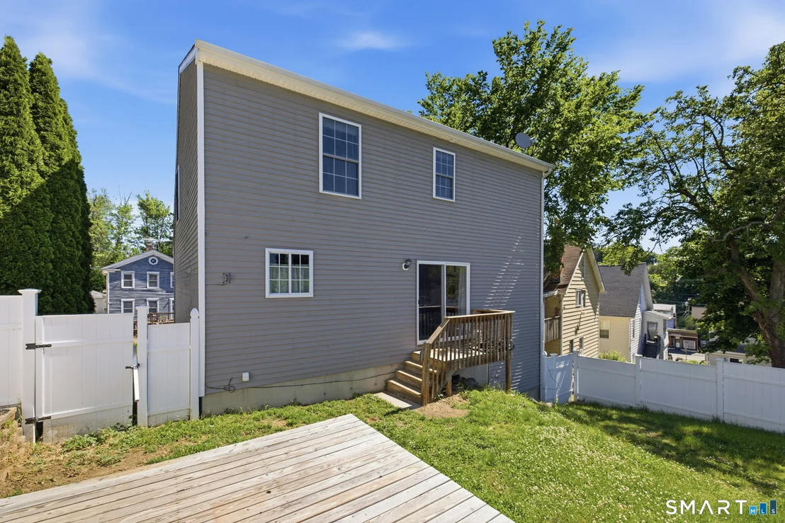Photo of 18 Perry Hill Road