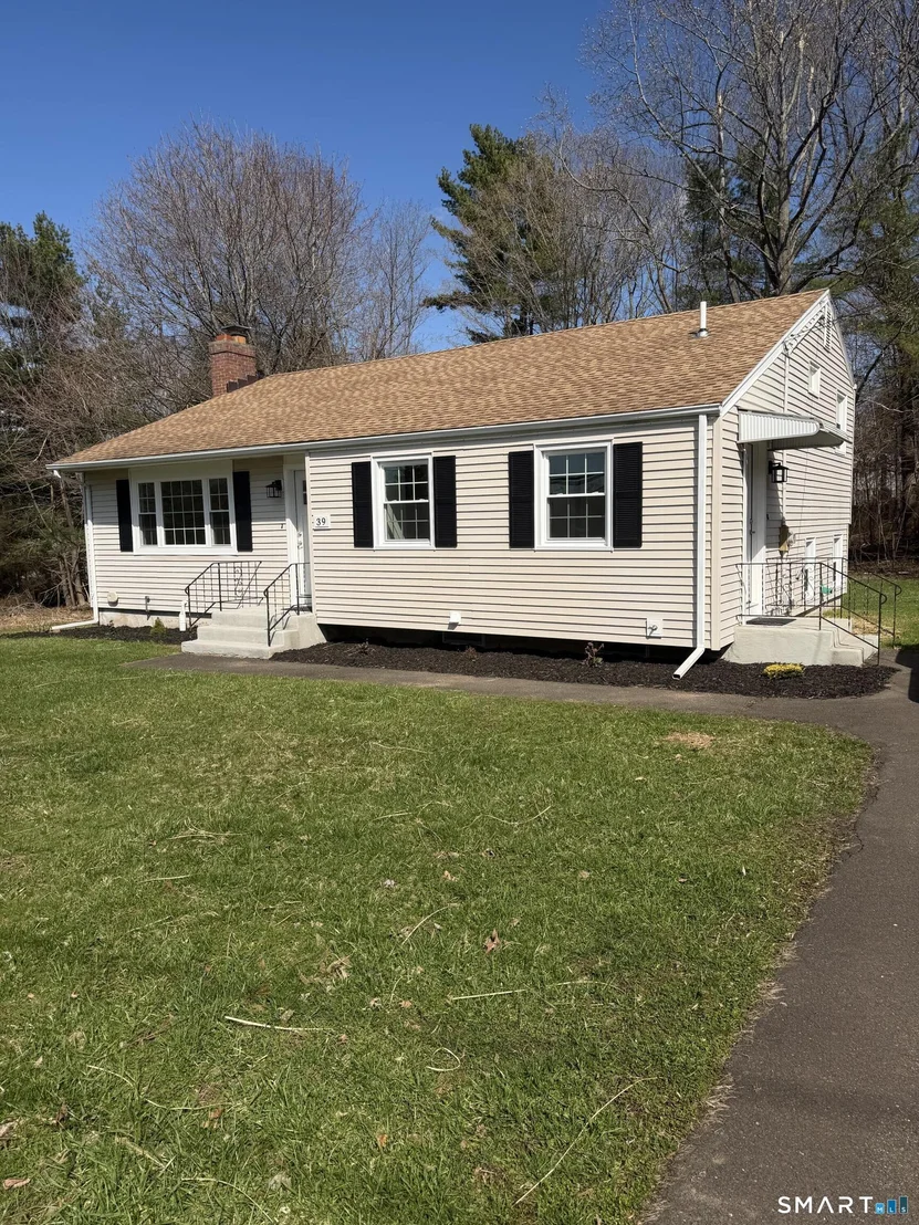 Photo of 39 Hemlock Road