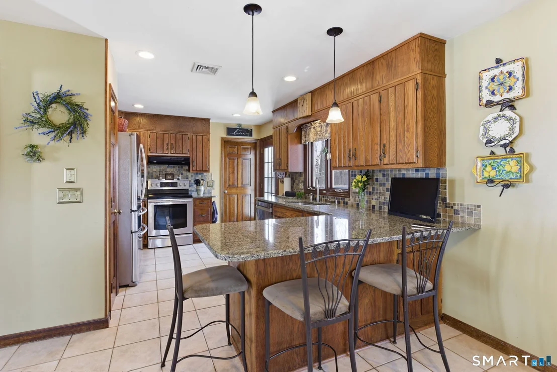 Photo of 6 Windward Drive