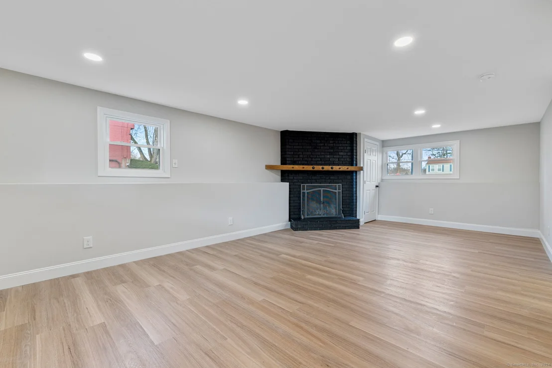 Photo of 156 Spring Street