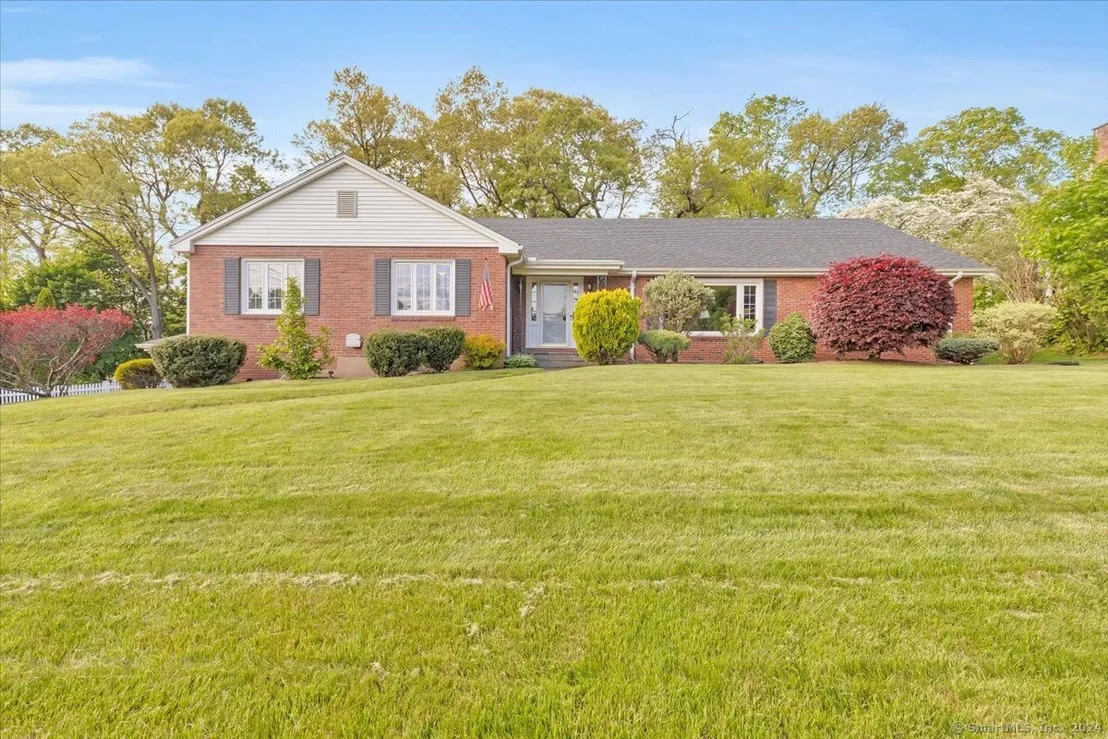 Photo of 44 Robert Road