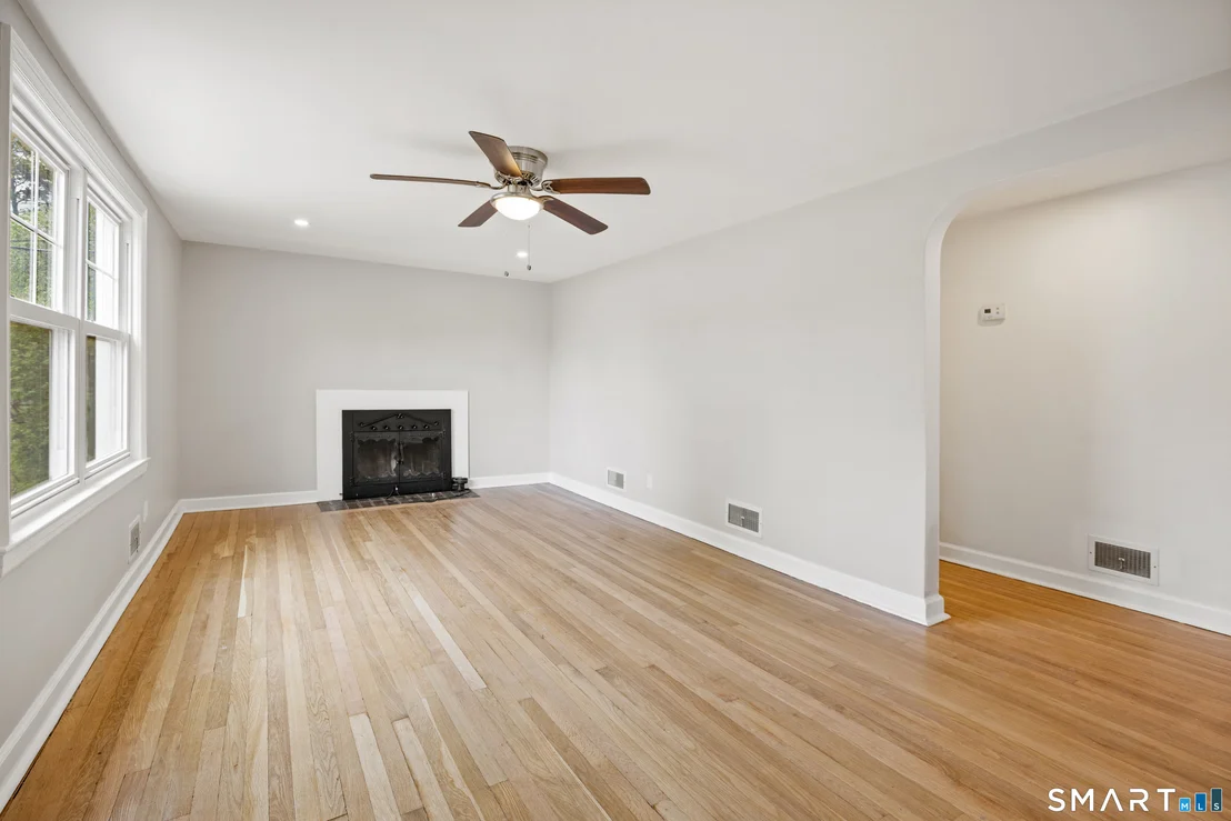 Photo of 40 Circle Drive