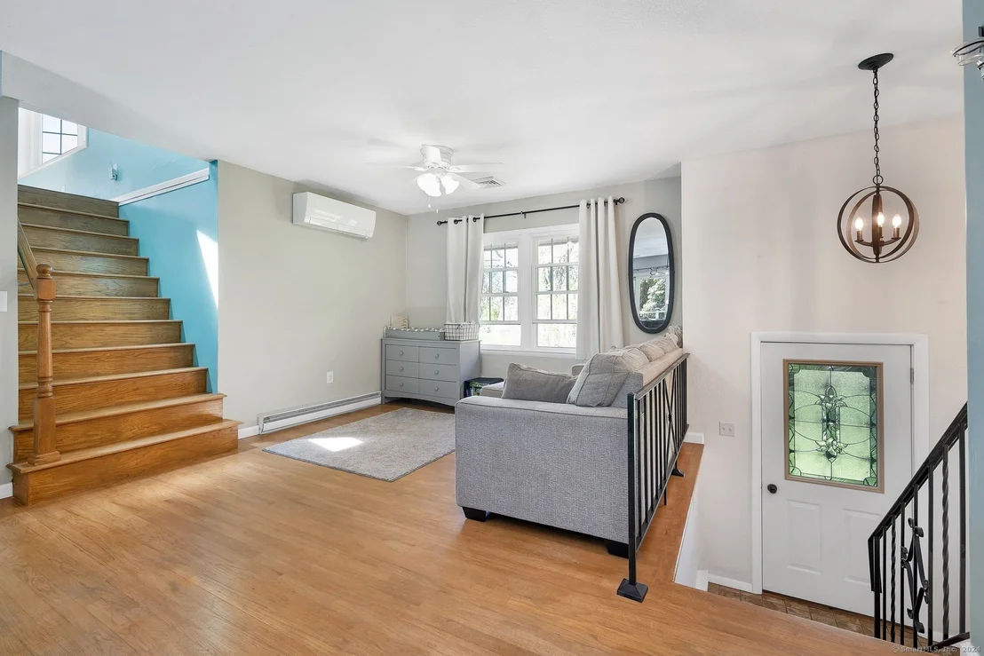 Photo of 7 Hickory Lane