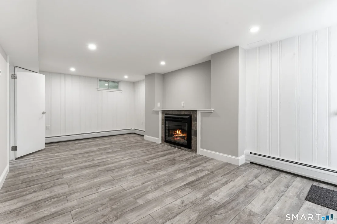 Photo of 144 Beatrice Drive