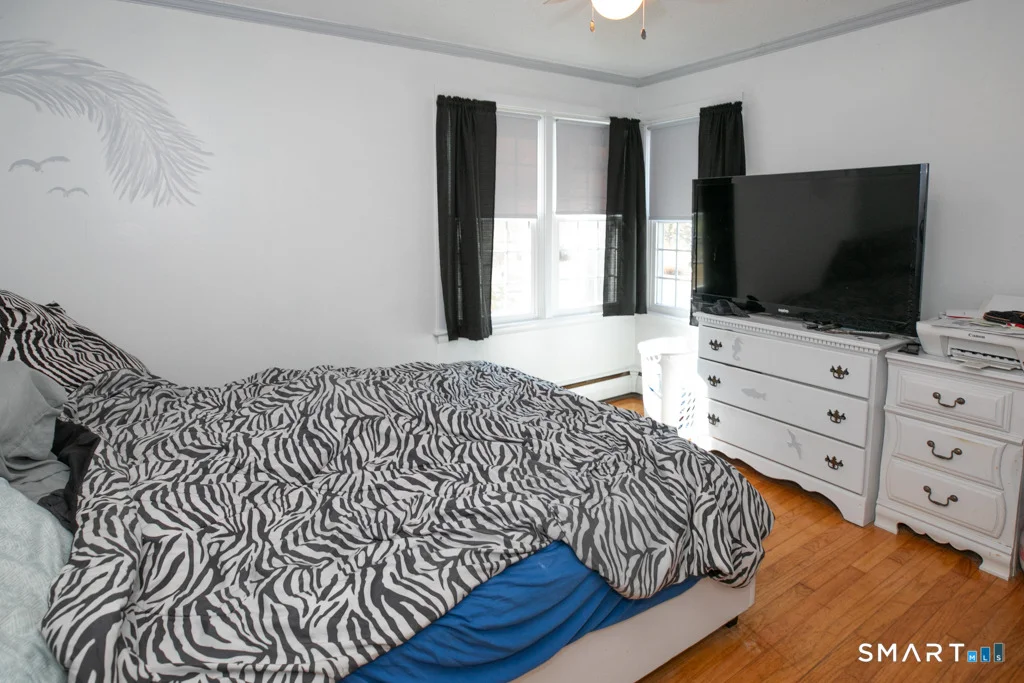 Photo of 10 Beach Park Road