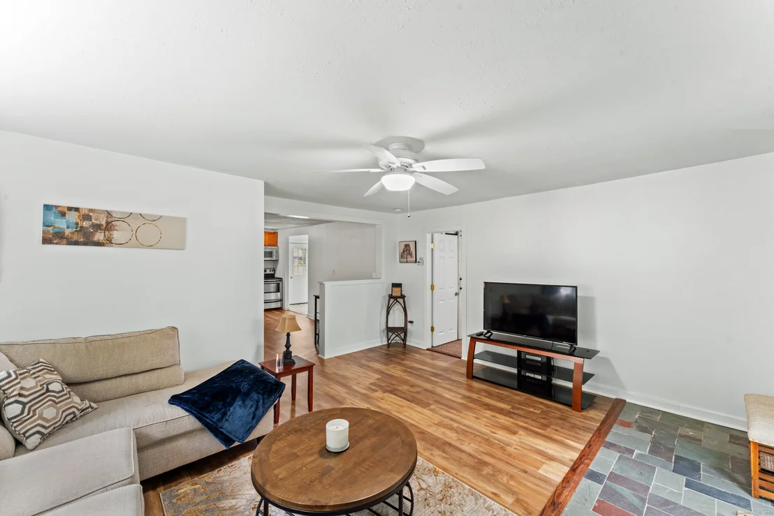 Photo of 9 Cayuga Road