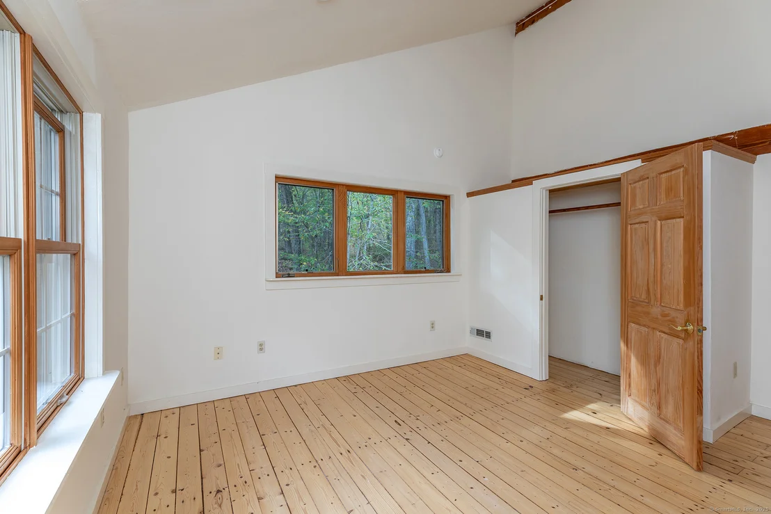 Photo of 38 Mountain Lane