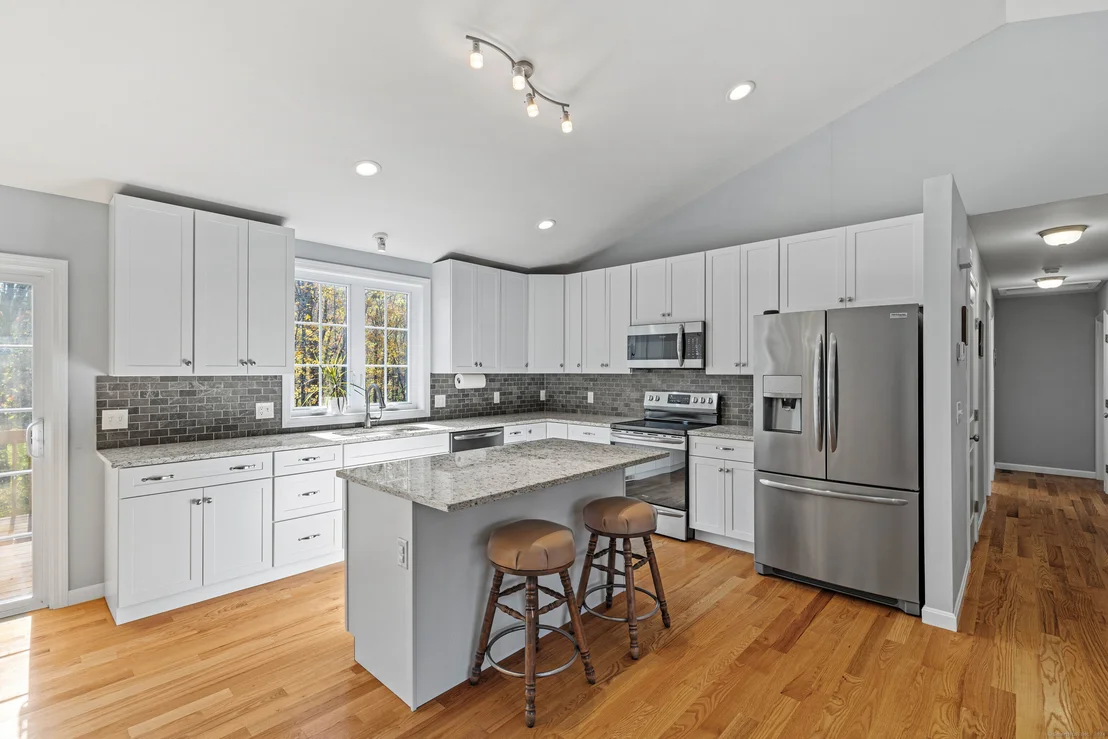 Photo of 4 Daisy Hill Drive