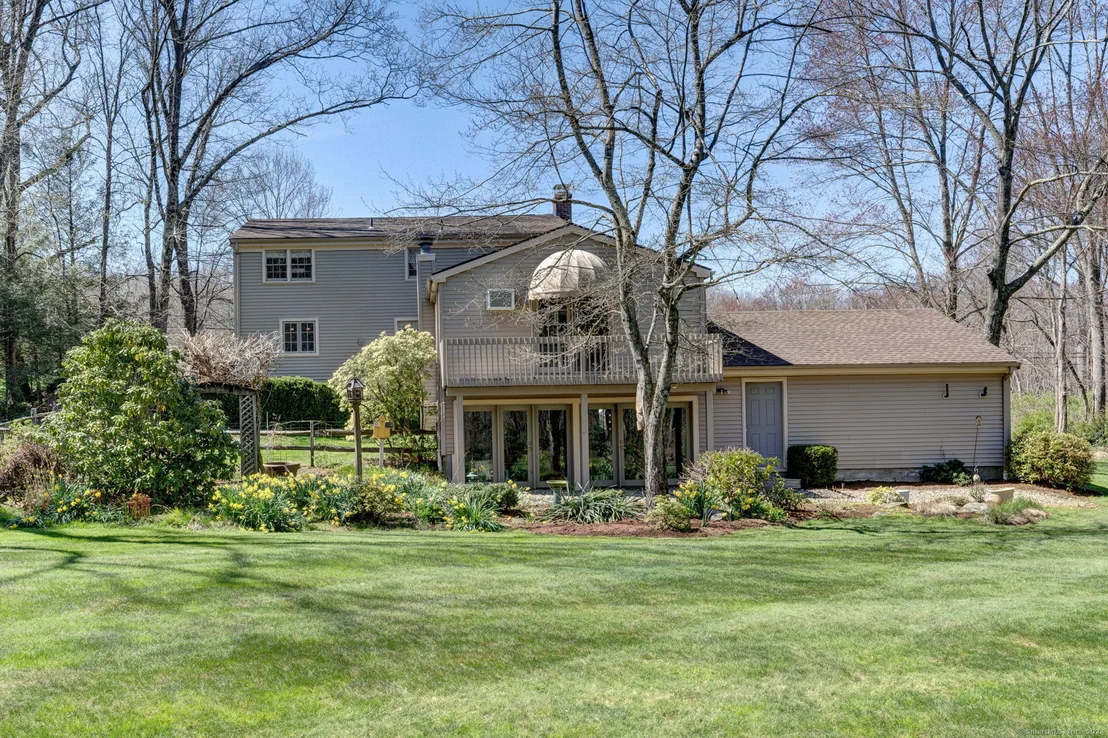 Photo of 345 Gehring Road
