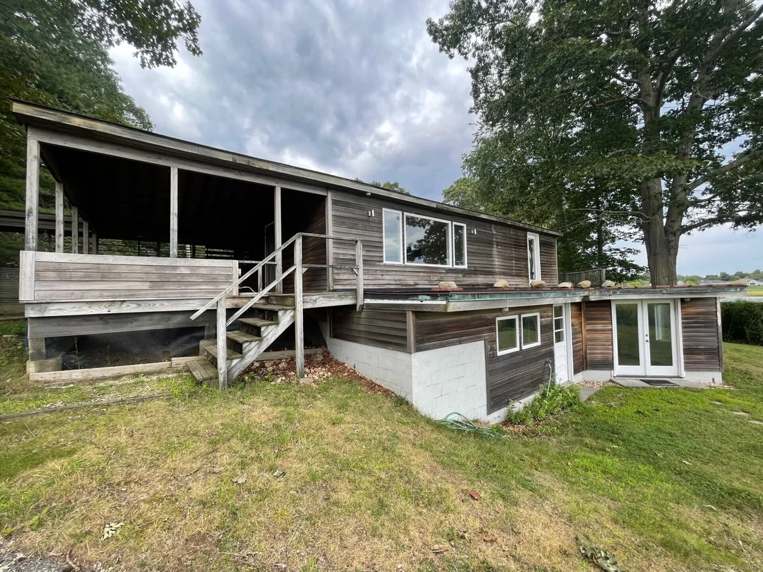 Photo of 8 Shore Grove Road