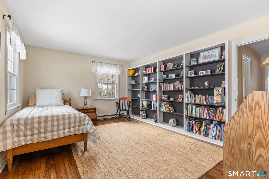 Photo of 15 Lindencrest Drive