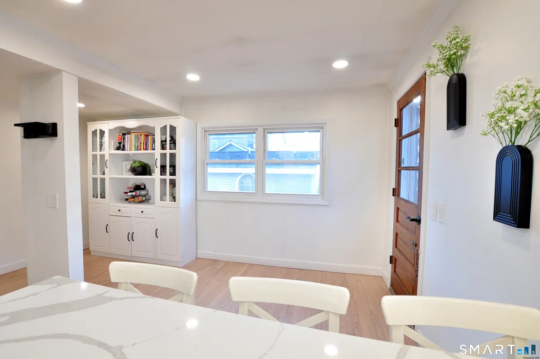 Photo of 207 Hillcrest Road