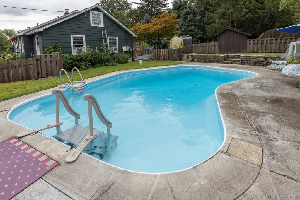 Photo of 46 Hemlock Drive
